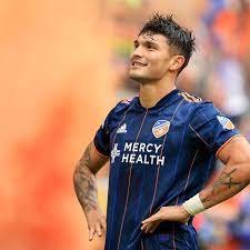 Brandon Vazquez